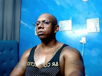 tom_miller on Chaturbate