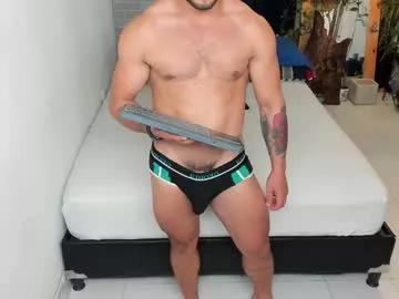 travis_bakerr on Chaturbate 