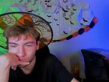 Masturbate to Chaturbate's Travis_wolf_ travis_wolf_ from Chaturbate