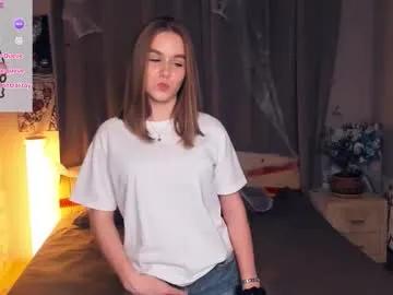 Explore 19 years old trinahillier from Chaturbate trinahillier from Chaturbate