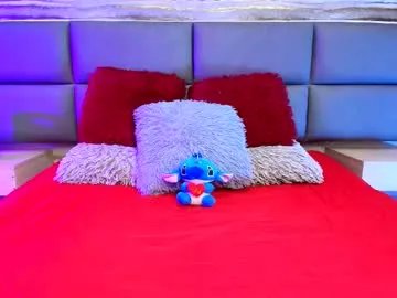 twinslovers_ on Chaturbate