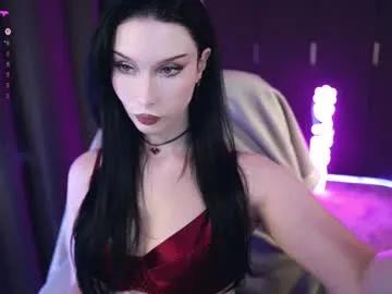 Admire amazing performer Uindi uindi from Chaturbate