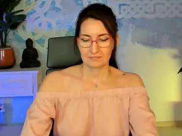 Freechat unatera on Chaturbate