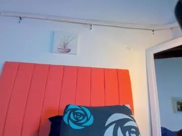 Freechat valen_rose0 on Chaturbate