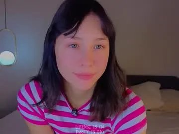 wanettabal on Chaturbate