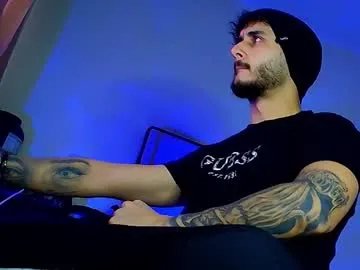 xandercagex from Chaturbate