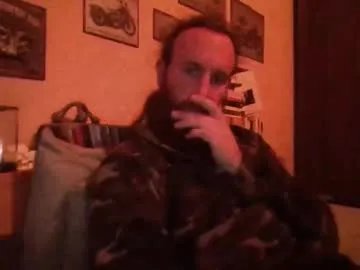 yeti_92 — I'm feeling horny, keep me playing #hairy #bearded #beard #straight #longhair [1000 tokens remaining]