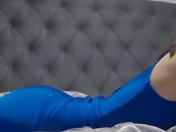 ynnasquirt on Chaturbate