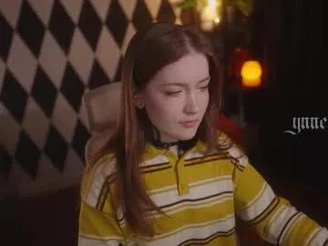 ynnenbrynn from Chaturbate