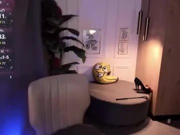 Freechat yolanda_kiss on Chaturbate