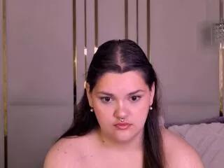 emily_hyde on Flirt4Free 