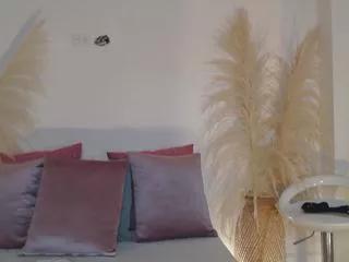 lucy_minds on Flirt4Free 