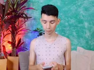 Offline vicente_ferrer on Flirt4Free