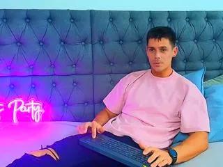 zeb_madison on Flirt4Free 