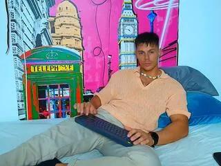 zeb_madison on Flirt4Free 