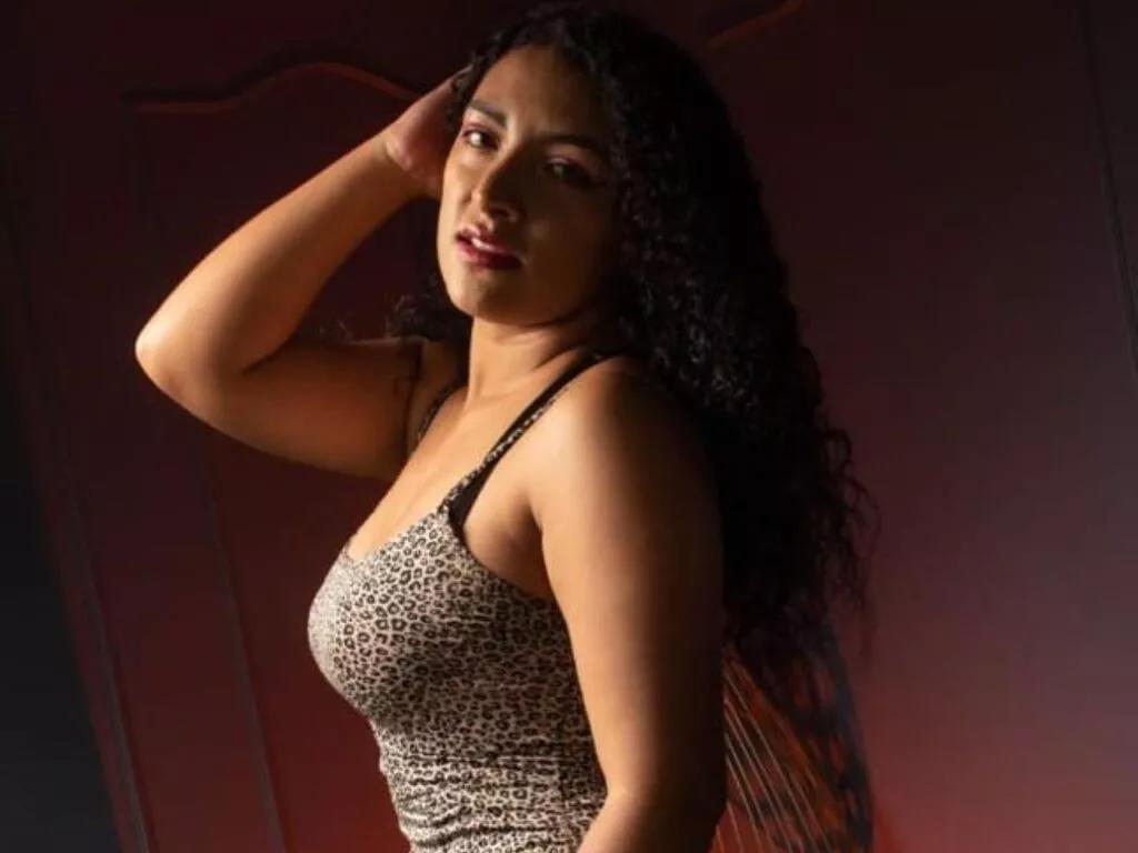 CamilaKaty on LiveJasmin 