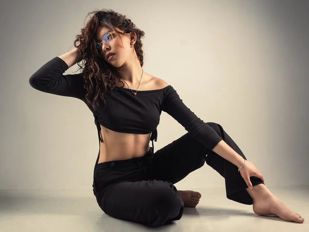 ChloeSteele —  I love that they make me reach orgasm without asking me to stop