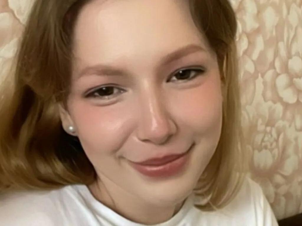 Naked ChunYundt wants you to fuck her body now ChunYundt from LiveJasmin