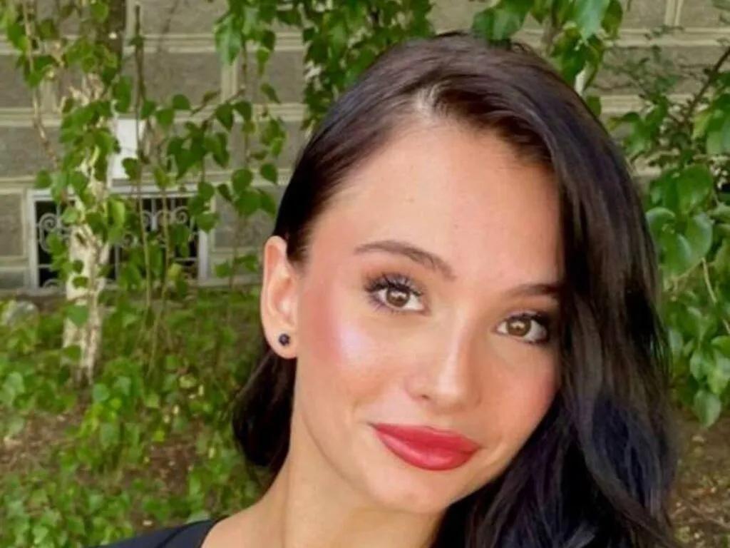 Join DesxreEclipse, she wants to masturbate for you DesxreEclipse from LiveJasmin