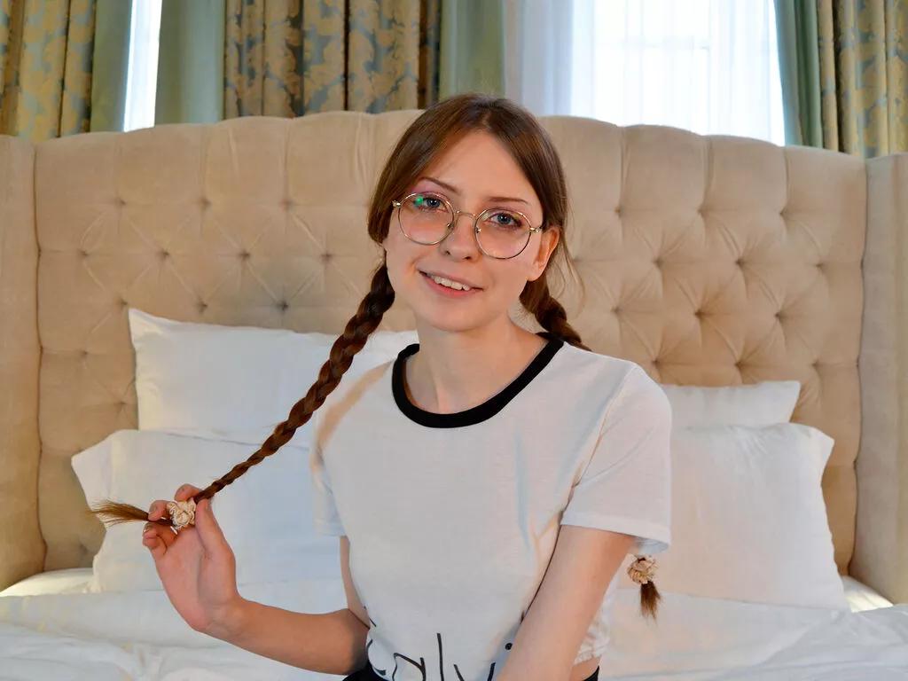 Dirty GraceRoads from LiveJasmin GraceRoads from LiveJasmin