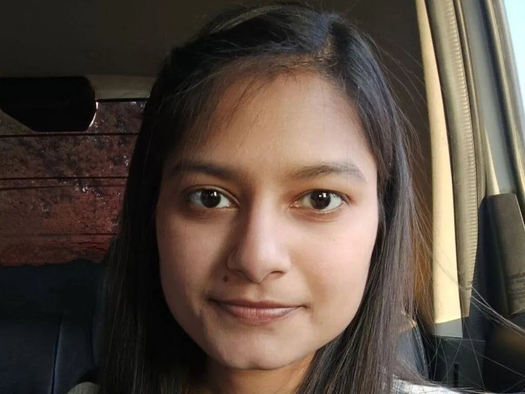 LiveJasmin GretaCyrus is Private GretaCyrus β choclate , icecreams , cute dogs , cam to cam , blowjob , having an orgasm 24/7