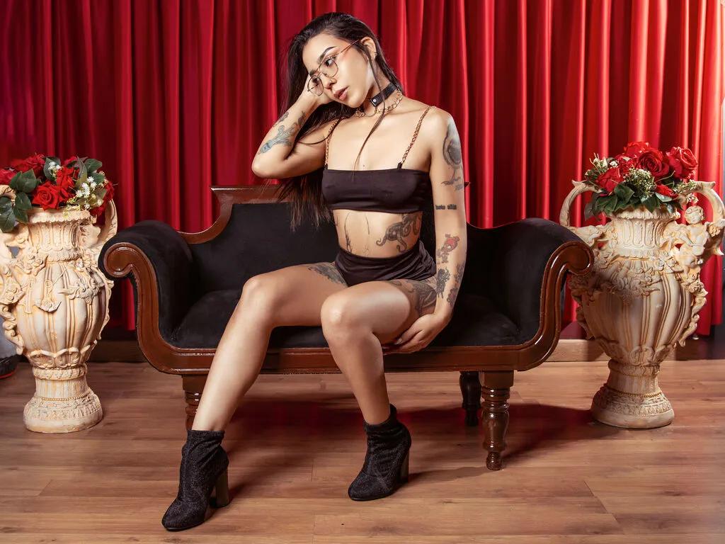 IvyLorens on LiveJasmin