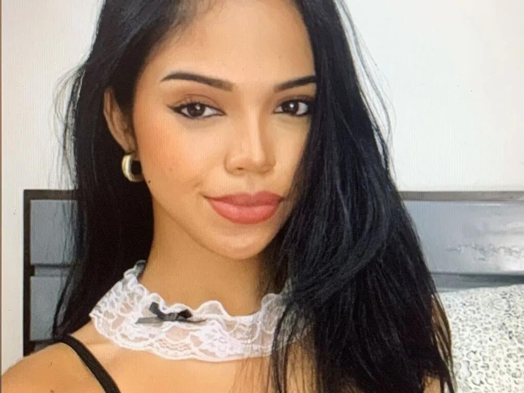 Discover 22 years old JasmineStones from LiveJasmin JasmineStones from LiveJasmin