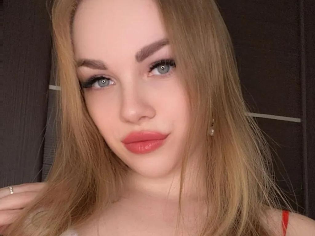 KamilaLily on LiveJasmin