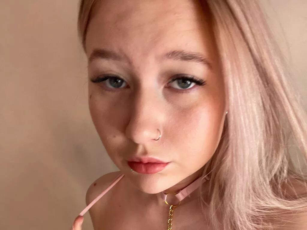Leonsa on LiveJasmin 