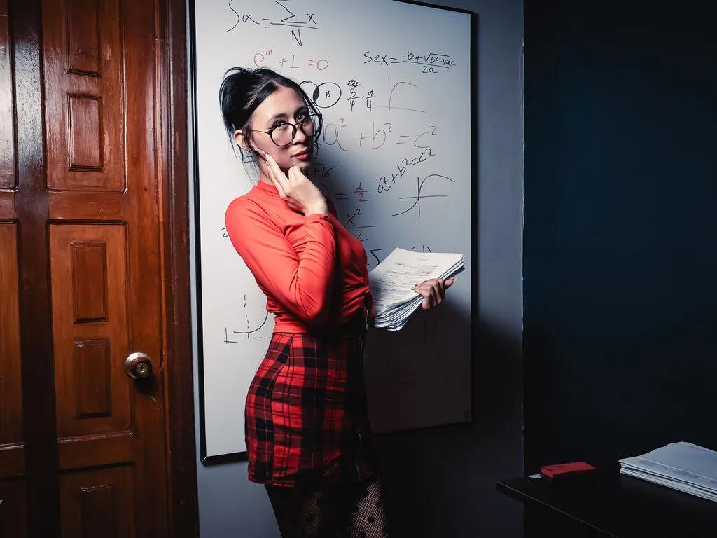 MillyFernandez from LiveJasmin