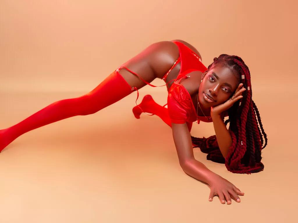 TaraToure on LiveJasmin 