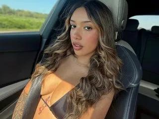 Admire AliceHarriss, she wants to masturbate for you AliceHarriss from Streamate