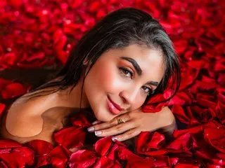 AmberEvanss023 — Mi show se basa en tus gustos y lo que quieras soy una chica que disfruta de su cuerpo, que sabe darse placer y de esta forma que tu tambien quedes ansioso de poder estaciarte con mi cuerpo, me encanta el anal, las vibraciones duras, los dildo, ect