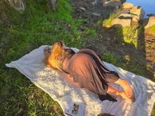 Offline AMYINNA on Streamate