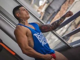 Offline AndresClarck18 on Streamate