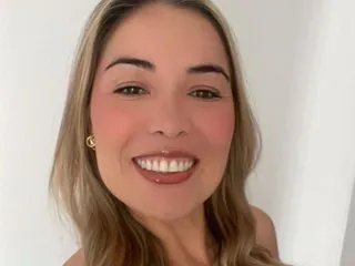 Anna_Luu on Streamate