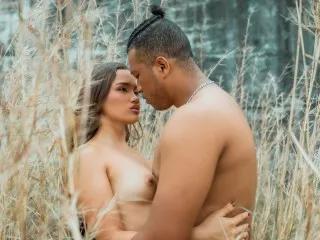 AnnieAndStefan on Streamate 