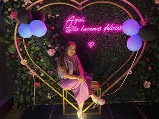 ArianaDiosa on Streamate 