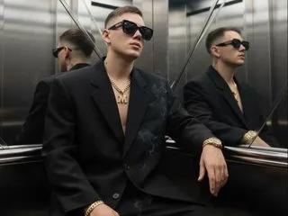 Admire Streamate's AXEL_STIVENS AXEL_STIVENS from Streamate