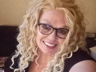 Hot BoujeeNBratty wants you to fuck her body now BoujeeNBratty from Streamate