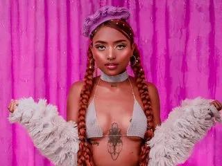 Bratz_Doll19 on Streamate