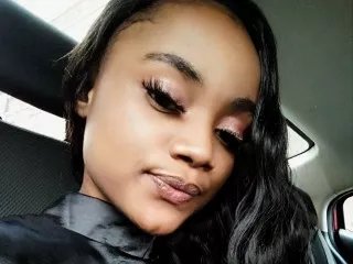 Offline Britneybrass785 on Streamate