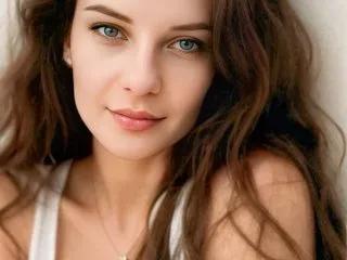 Brunettee