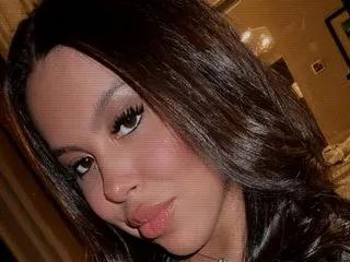 Cassyanna22 on Streamate
