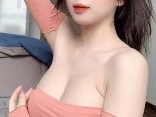 Charlotte_99 on Streamate 