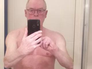 Group chuppa on Streamate