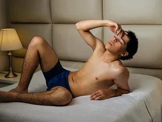 Masturbate to DamianVarone, he wants to masturbate for you DamianVarone from Streamate