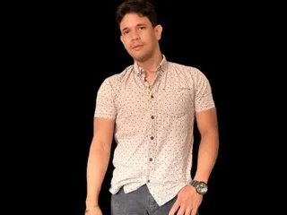 Dereck_Blake — We have no limits, the little skarlet loves to be fucked very hard, she is a submissive bitch, I love dominating her, putting my fist in her, making her suffer for being a bitch, anal and sucking me a lot.