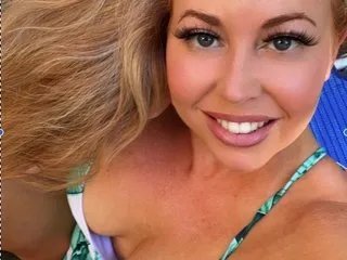 Group DiamondJames on Streamate