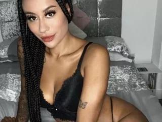 EbonyFoxxUK on Streamate 